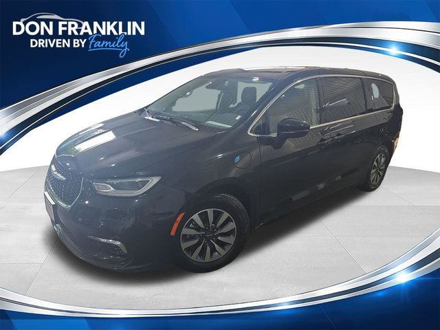 2023 Chrysler Pacifica Hybrid Touring L