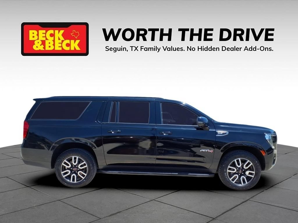 Used 2023 ONYX BLACK GMC AT4 image 4