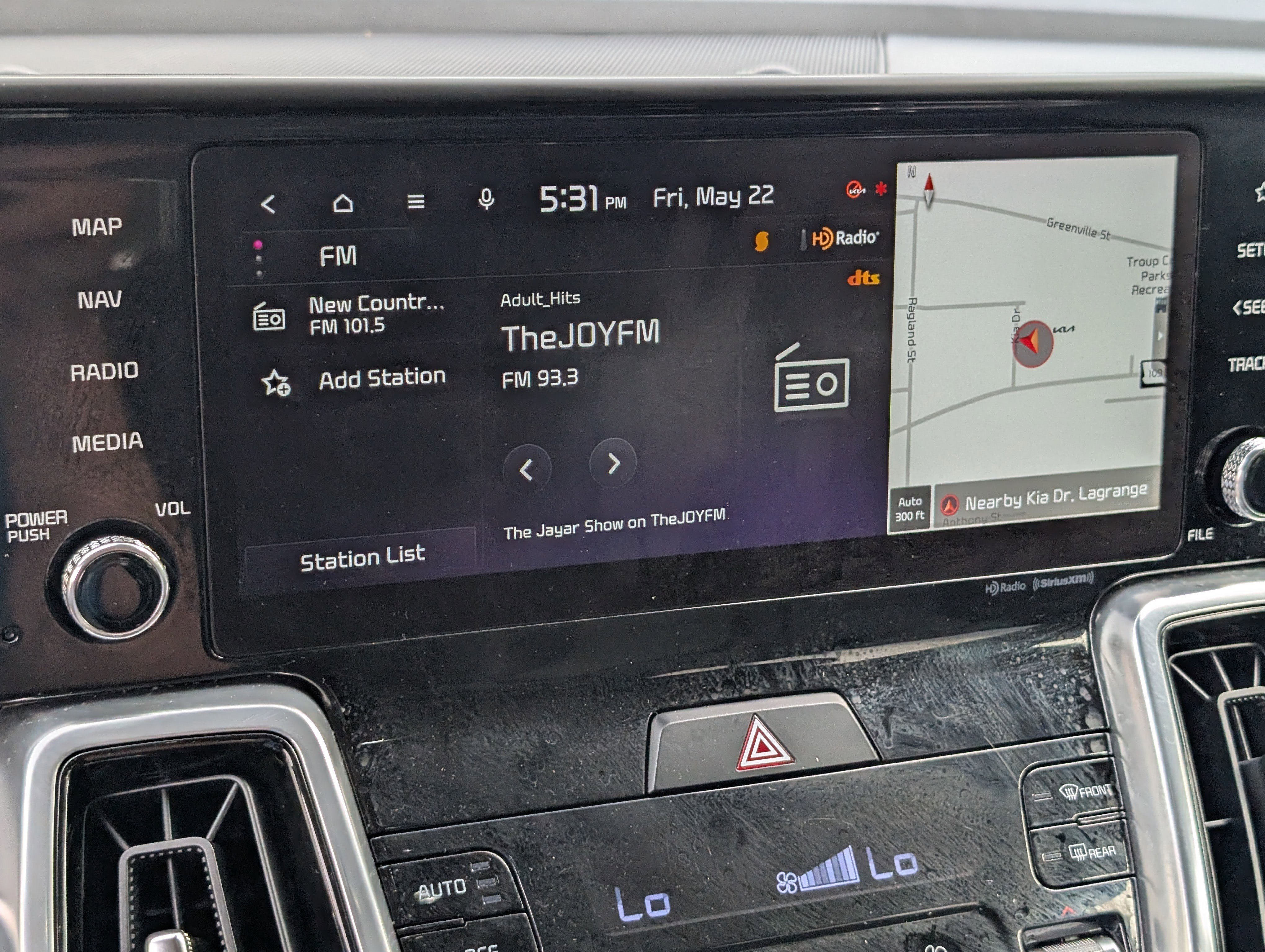 2023 Kia Sorento SX - Photo 25