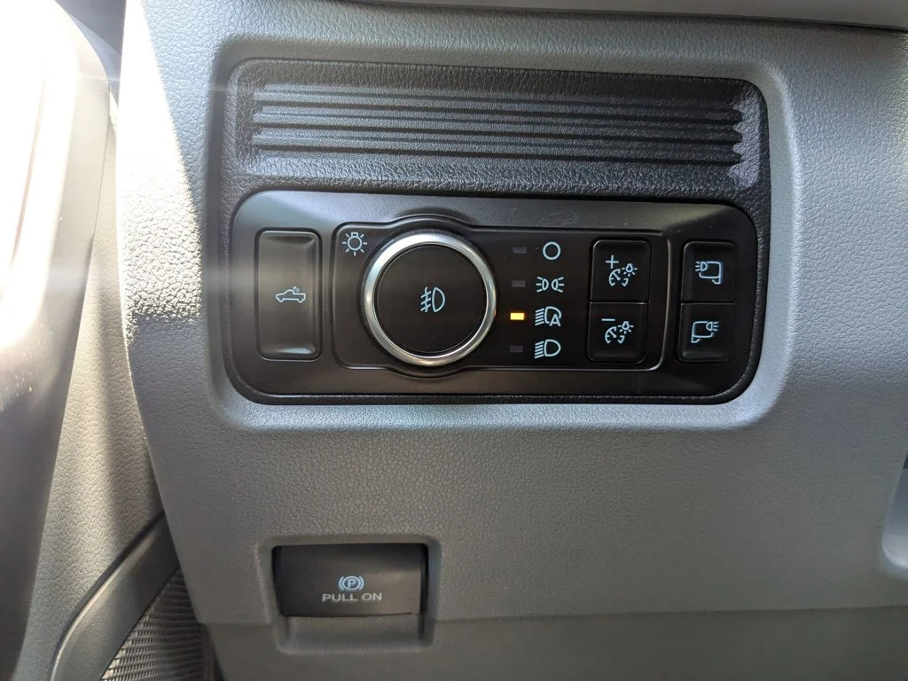 Used 2025  Ford XLT image 18