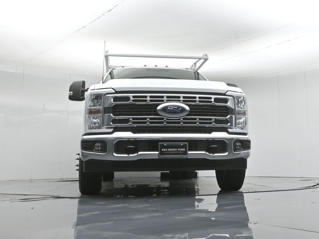 New 2026 Oxford White Ford XL image 50