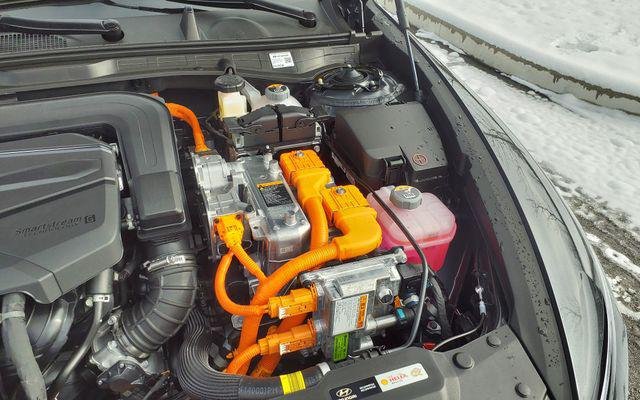 New 2026 Gray Hyundai SEL image 17