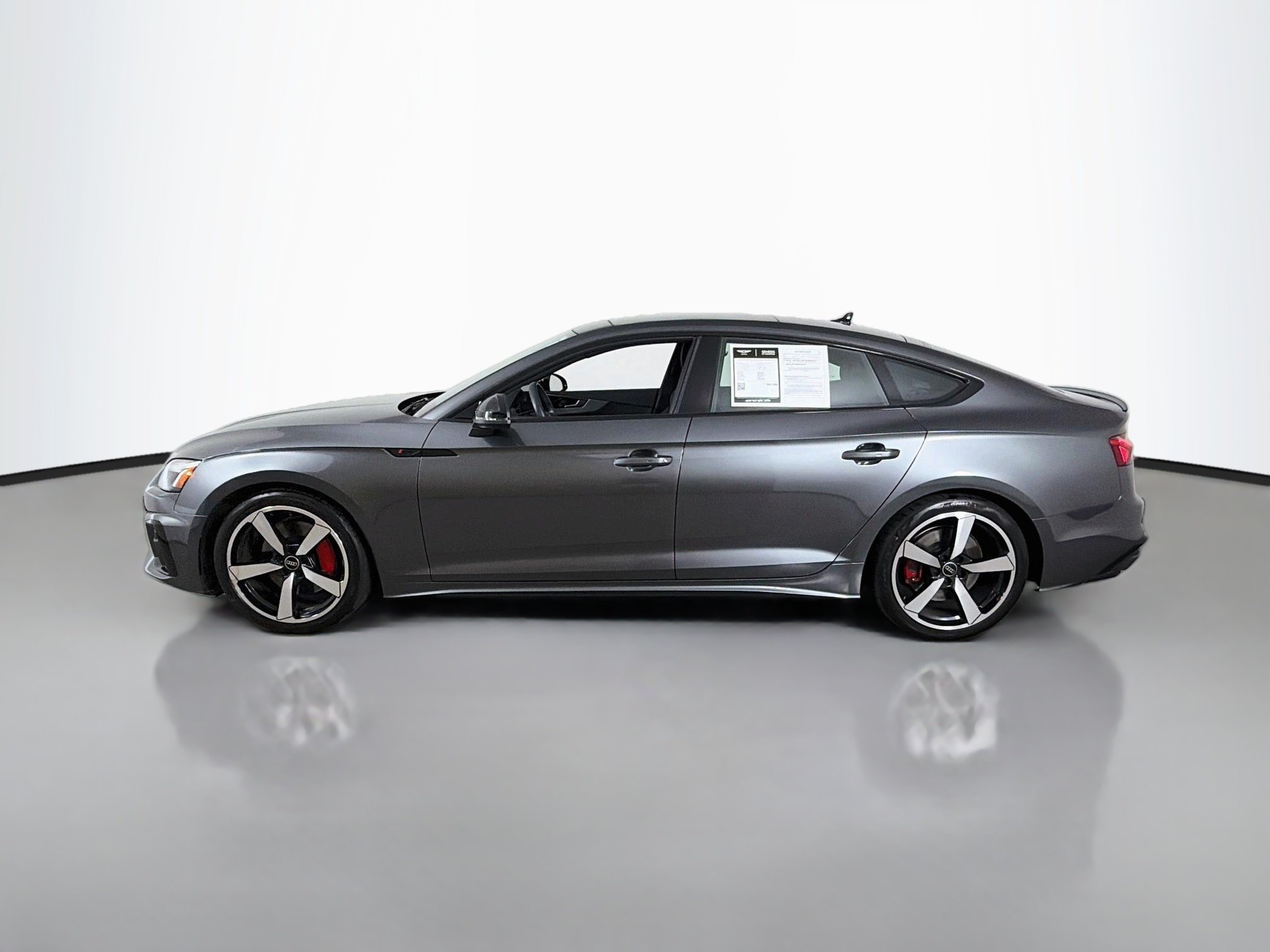 Used 2024 Daytona Gray Pearl Effect Audi S line Premium Plus image 4