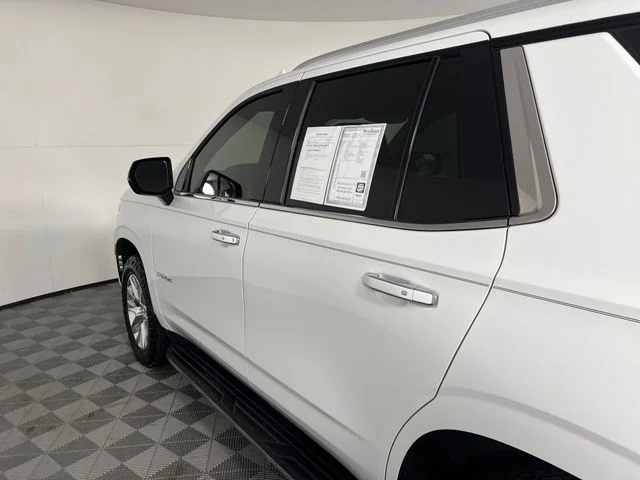 Used 2022 White Chevrolet Premier image 10