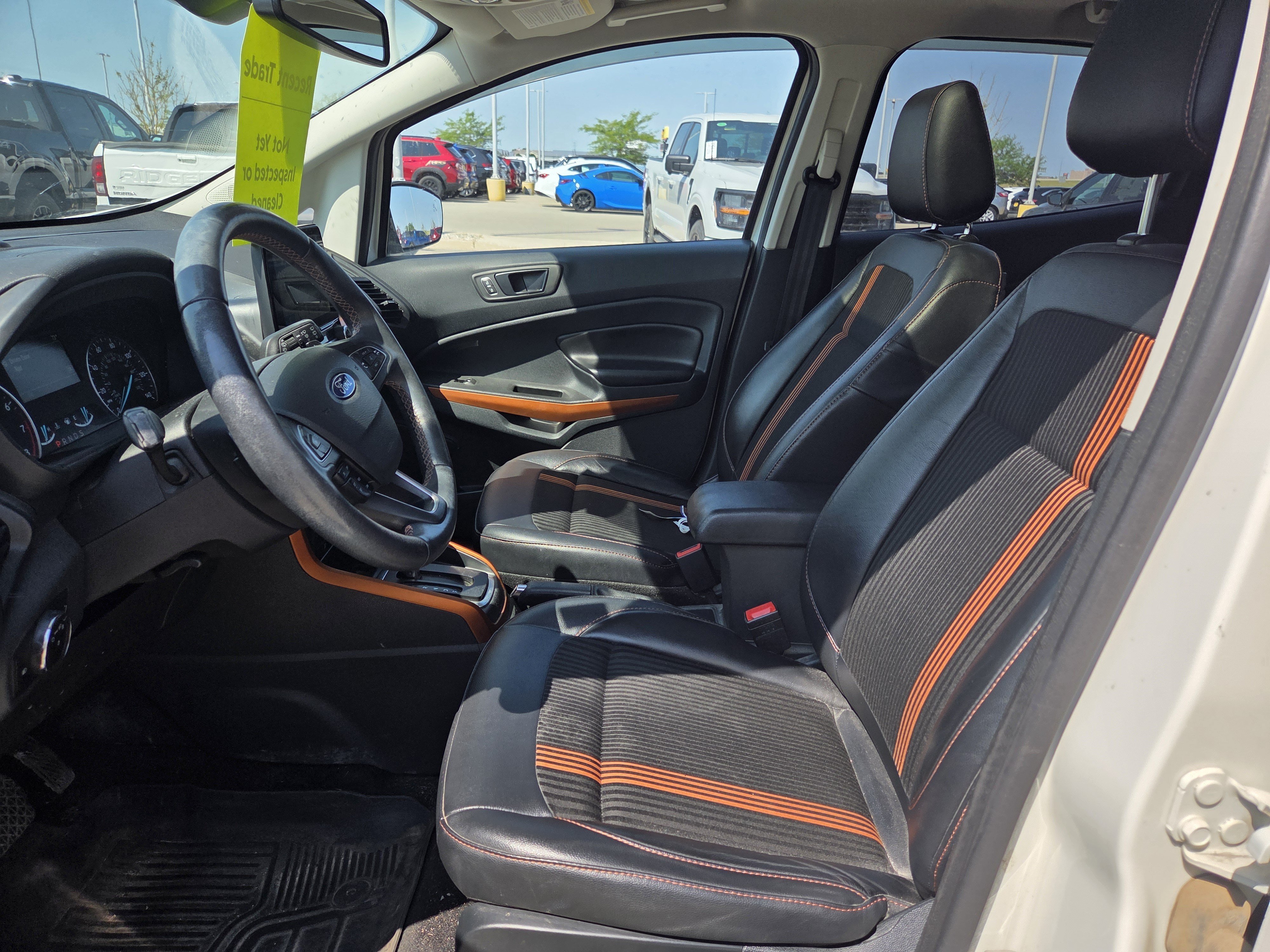 Used 2018 Diamond White Ford SES image 8