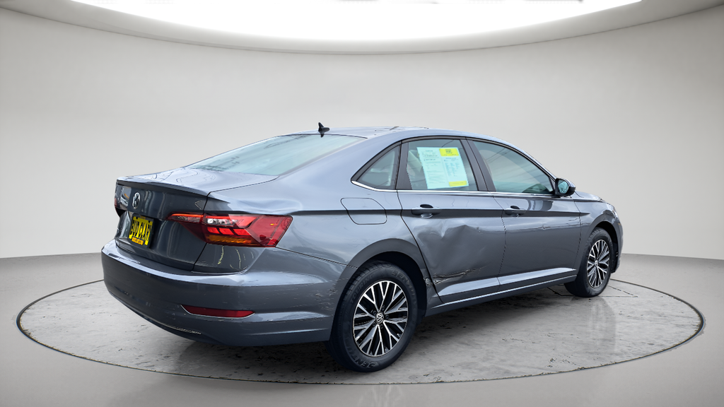 Used 2019 Gray Volkswagen 1.4T SE image 5