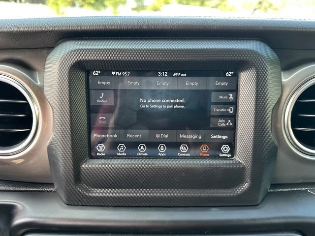 2021 Jeep Wrangler Unlimited Sahara - Photo 28