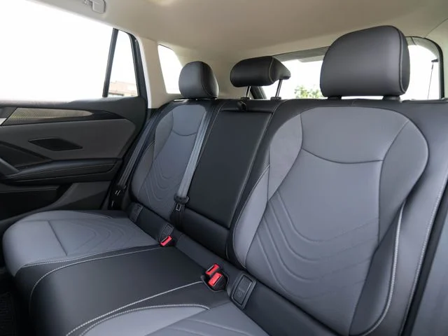 Used 2026 Gray Volkswagen 2.0T SE image 30