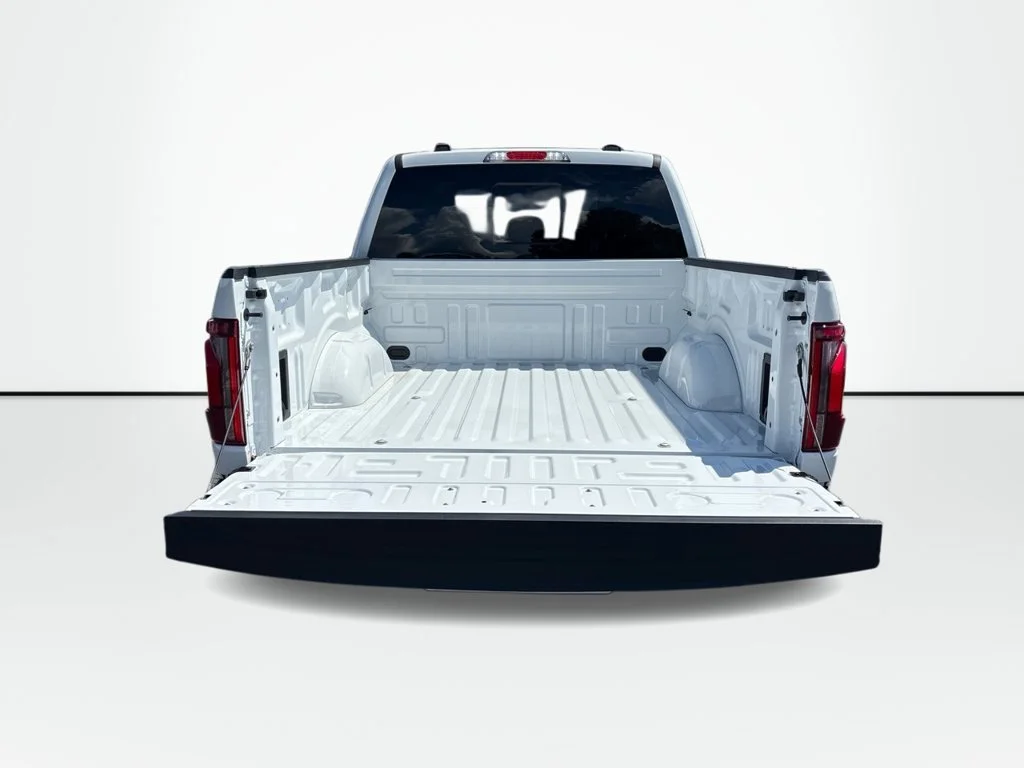 New 2026 Oxford White Ford Lariat® image 10