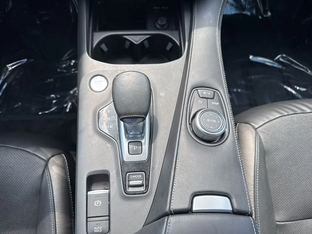 Used 2023 Black INFINITI LUXE image 18