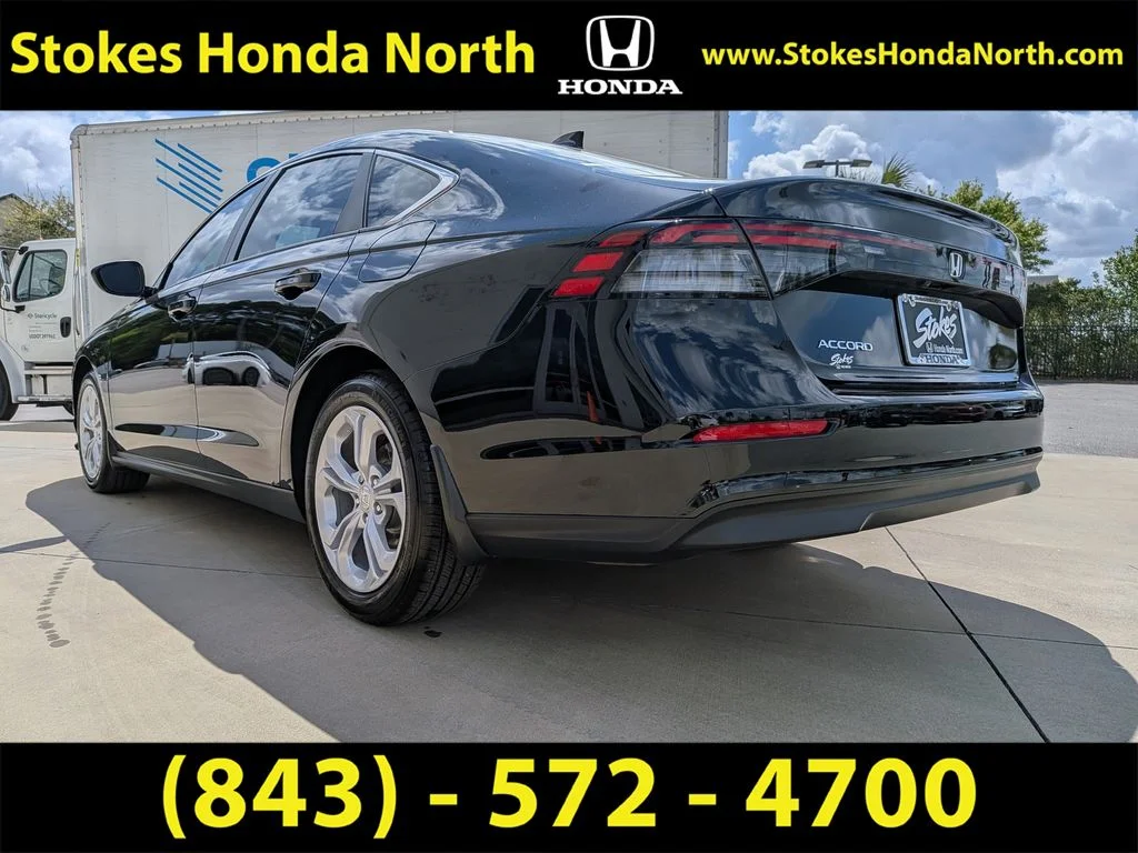 Used 2025 Black Honda LX image 6