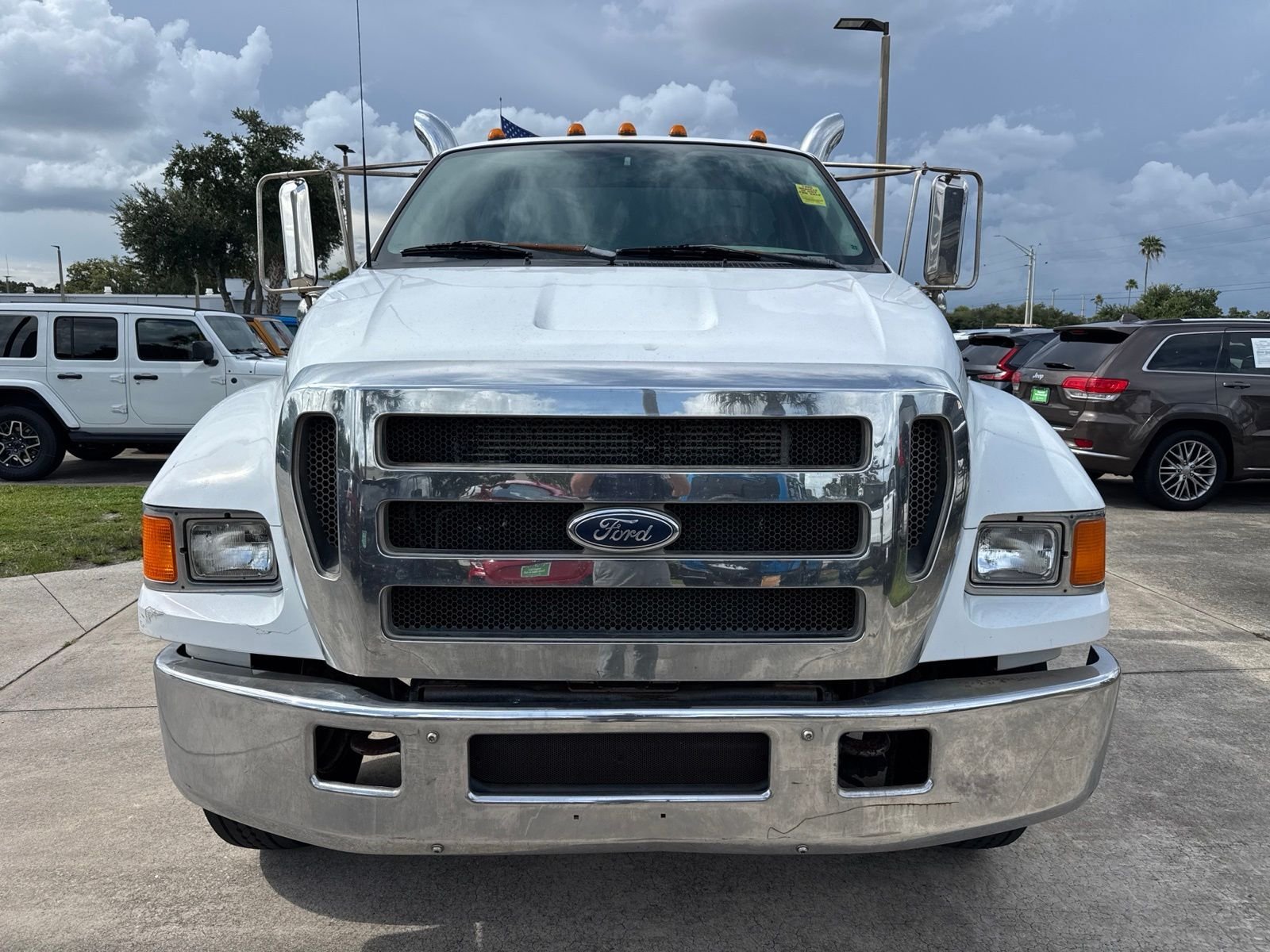 Used 2004 White Ford XLT image 17