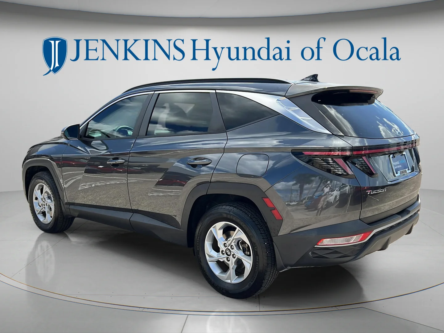 Used 2022 Portofino Gray Hyundai SEL image 5