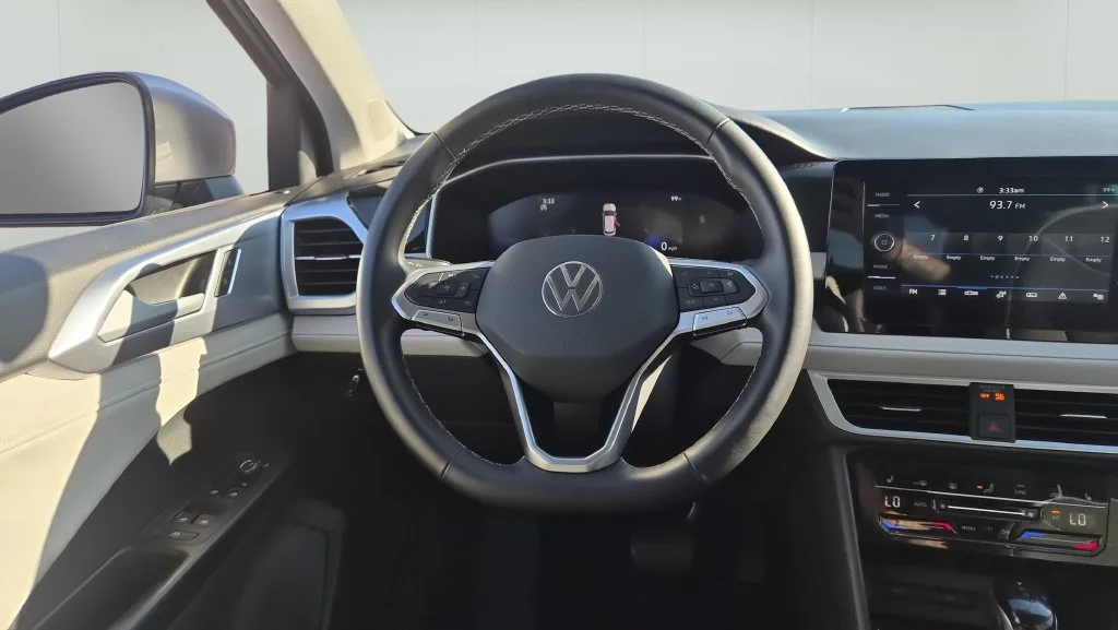 Used 2025 Silver Volkswagen 1.5T SE image 11