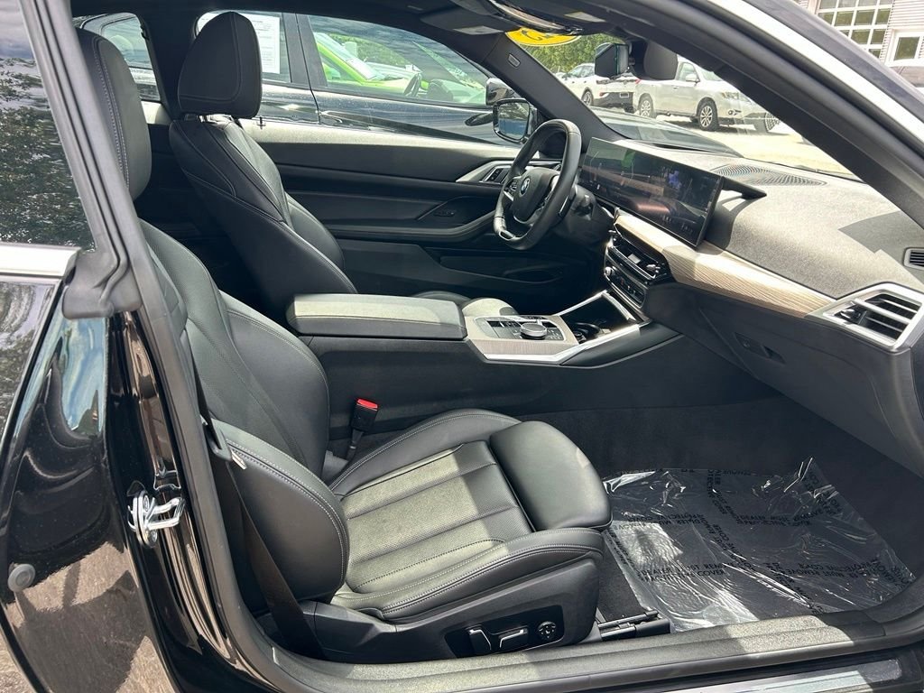 Used 2025 Black BMW 430i image 38