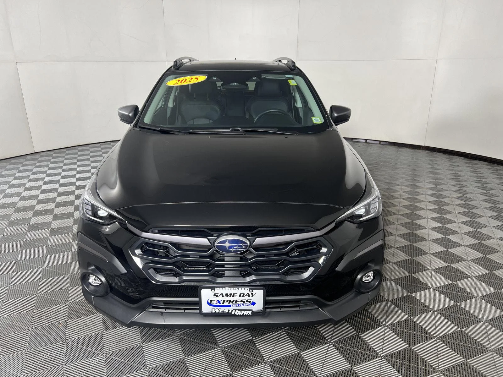 Used 2025 Crystal Black Silica Subaru Limited image 18