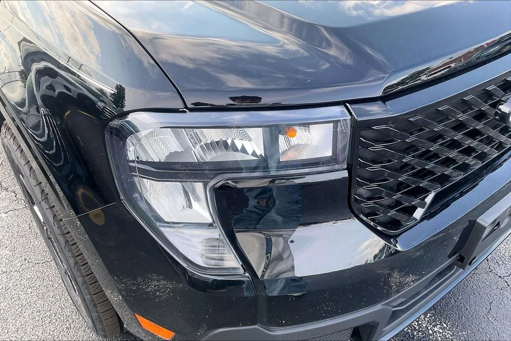 New 2026 Shadow Black Ford XLT image 28