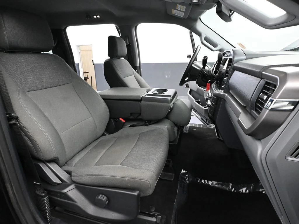 2024 Ford F-150 XLT - Photo 42