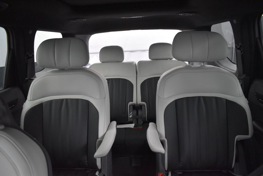 New 2026 Wolf Gray / Black Roof Kia GT-Line AWD image 18