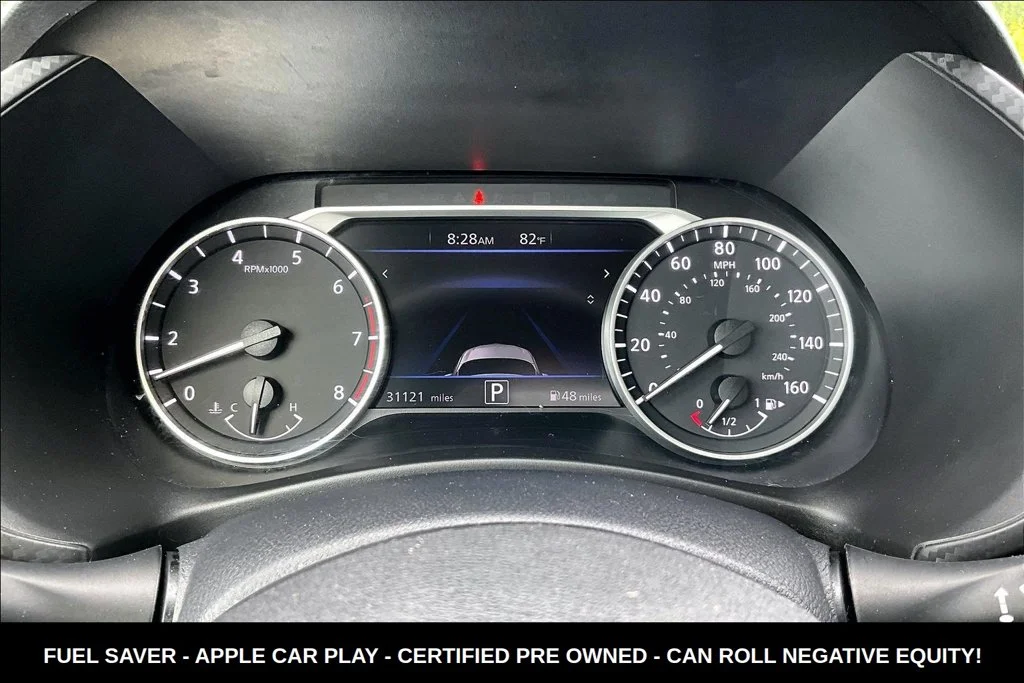Used 2023 Red Nissan SR image 13