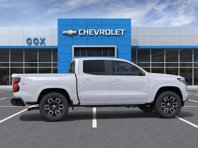 New 2026 Summit White Chevrolet Z71 image 5