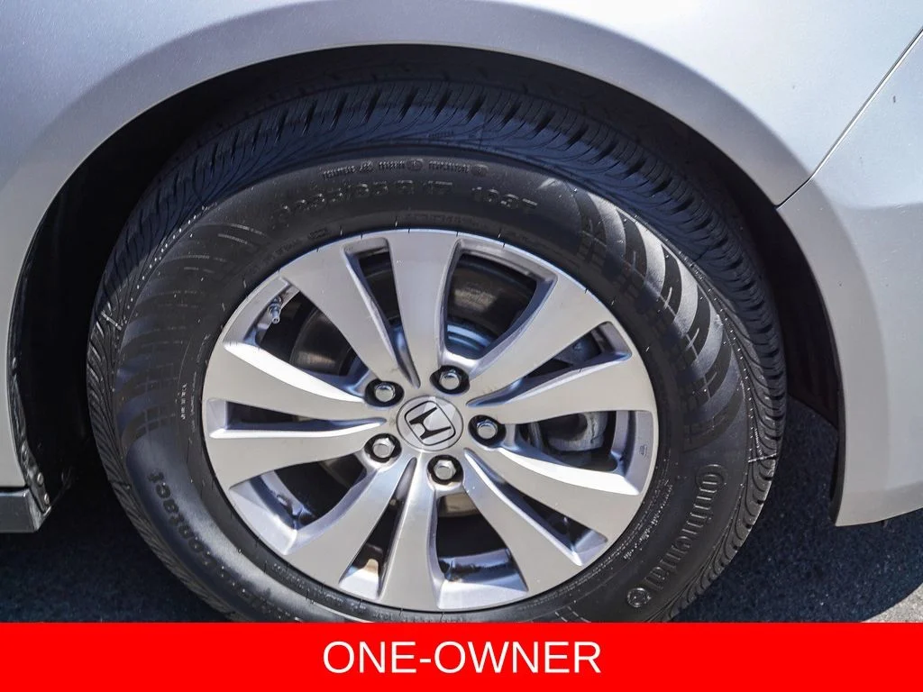 Used 2015  Honda EX image 9