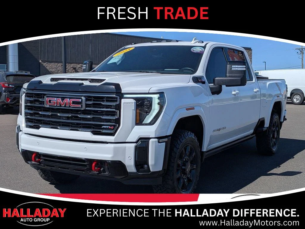 2025 GMC Sierra 4WD Crew Cab Standard Box AT4's photo