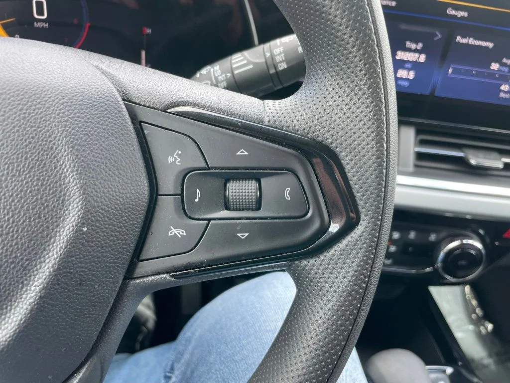 Used 2025 Cypress Chevrolet LT image 19