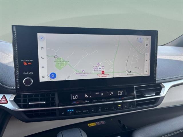Certified Used 2026 WIND CHILL PEARL Toyota  image 11