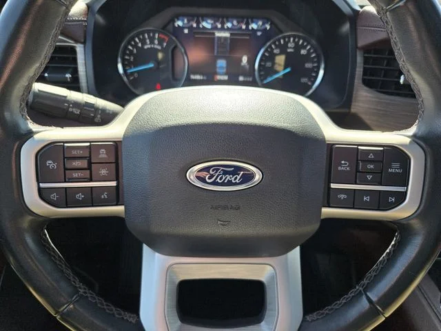 Used 2022 Black Ford Limited image 27
