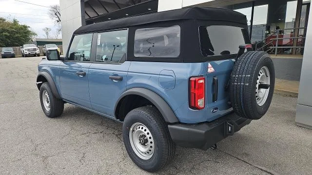 New 2025 Azure Gray Metallic Tri-Coat Ford Base 4WD image 20