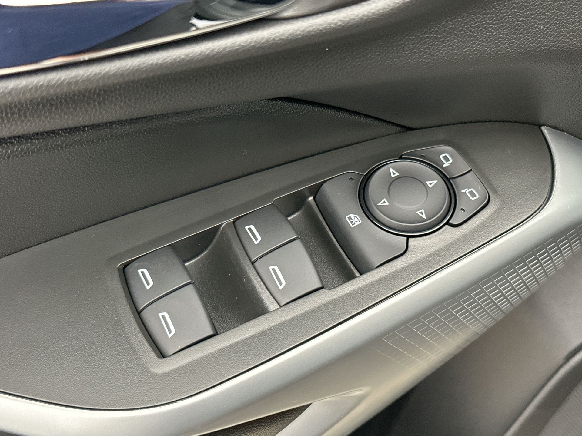 2026 Chevrolet Trax LS - Photo 65
