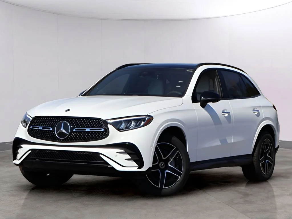 New 2026 Polar White Mercedes-Benz GLC 300 image 43