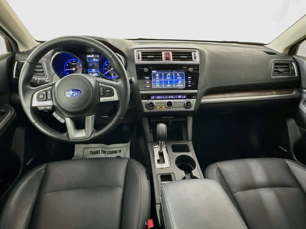 Used 2016 Silver Subaru 2.5i image 27