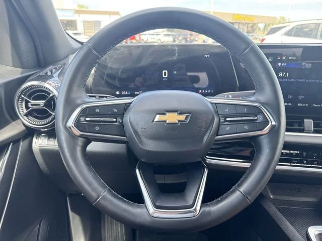 2025 Chevrolet Equinox LT - Photo 14
