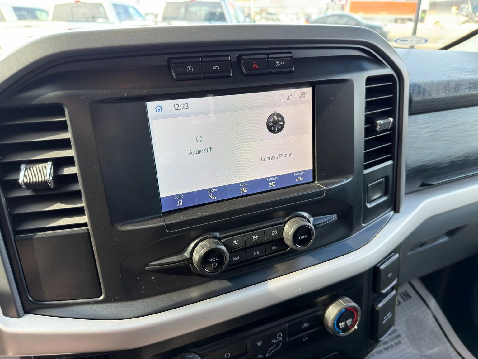 Used 2021  Ford XLT image 25