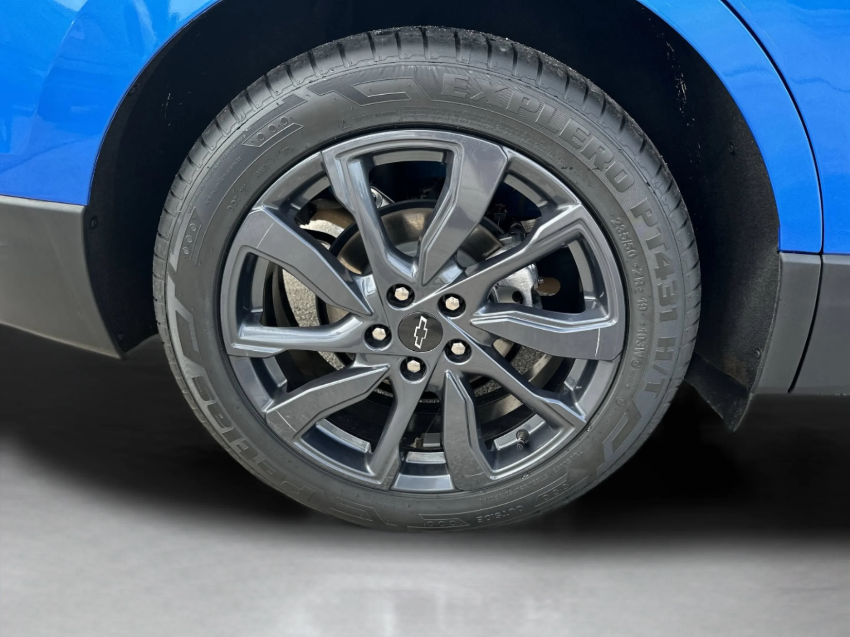 Used 2024 Riptide Blue Metallic Chevrolet RS image 26