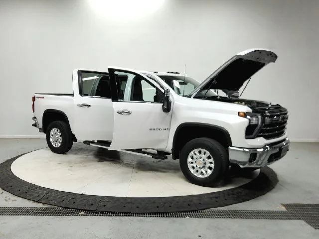 Used 2024 Beige Chevrolet LTZ image 10