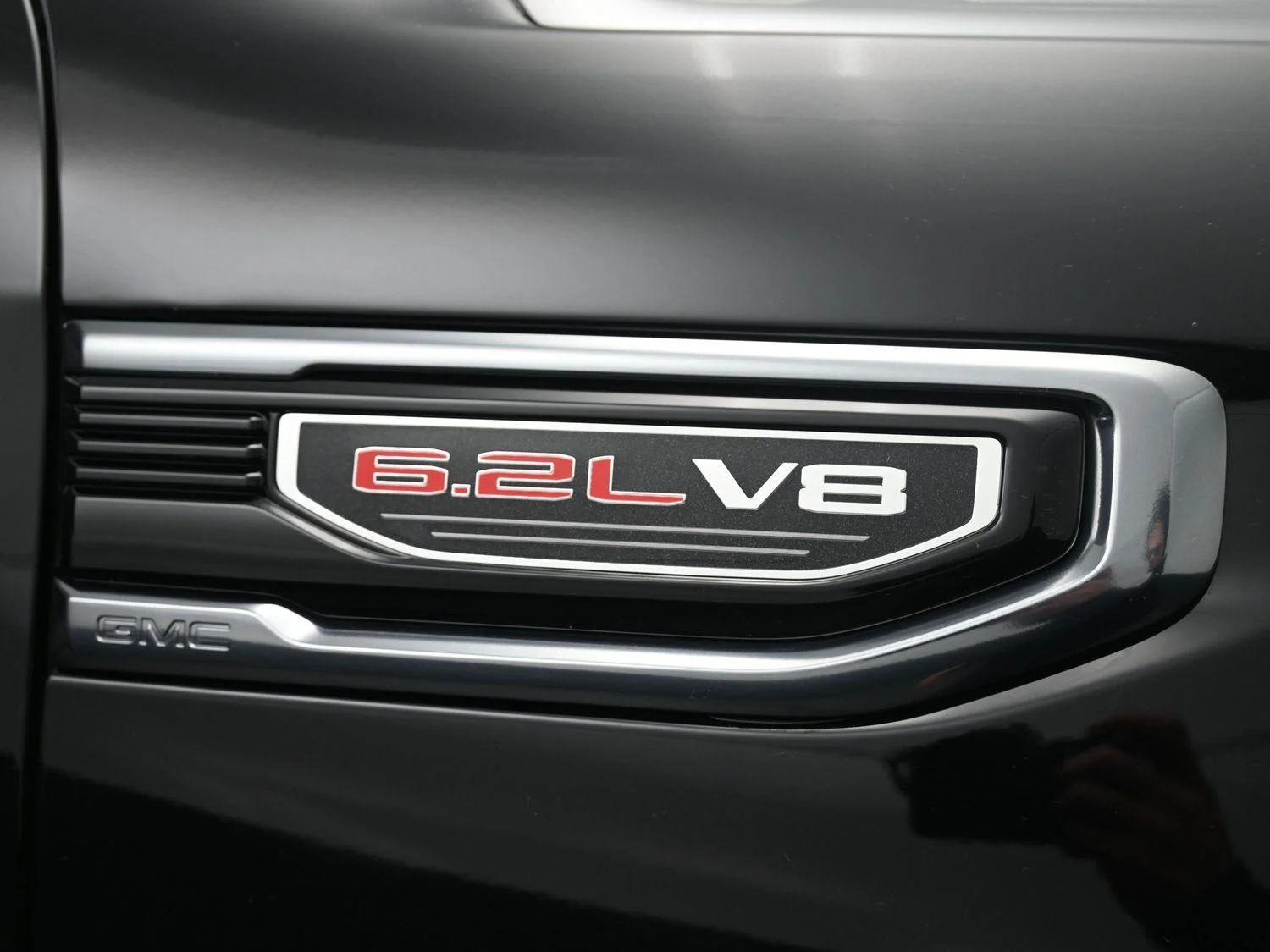 Used 2026 Onyx Black GMC AT4 image 6