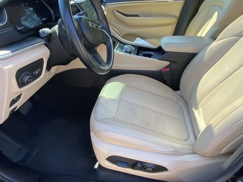 Used 2021 Black Jeep Limited image 17