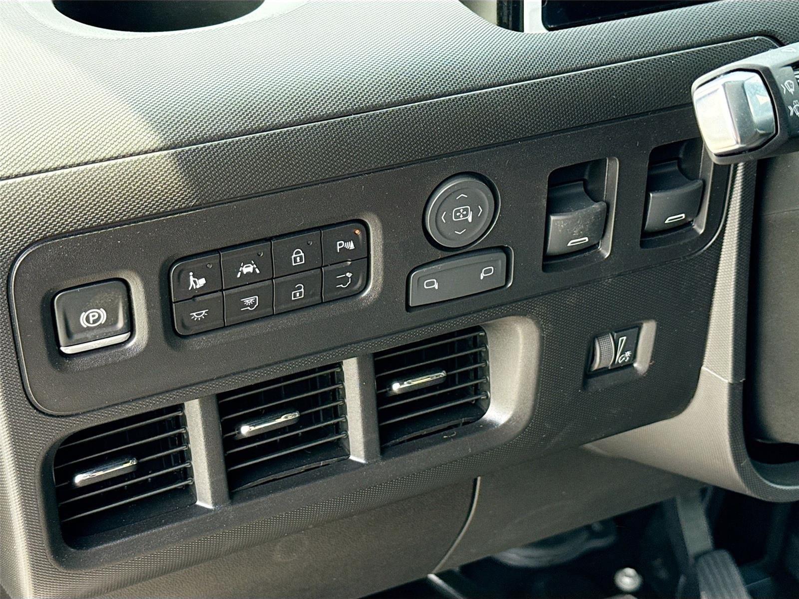 2025 Chevrolet BrightDrop BrightDrop 600 - Photo 10