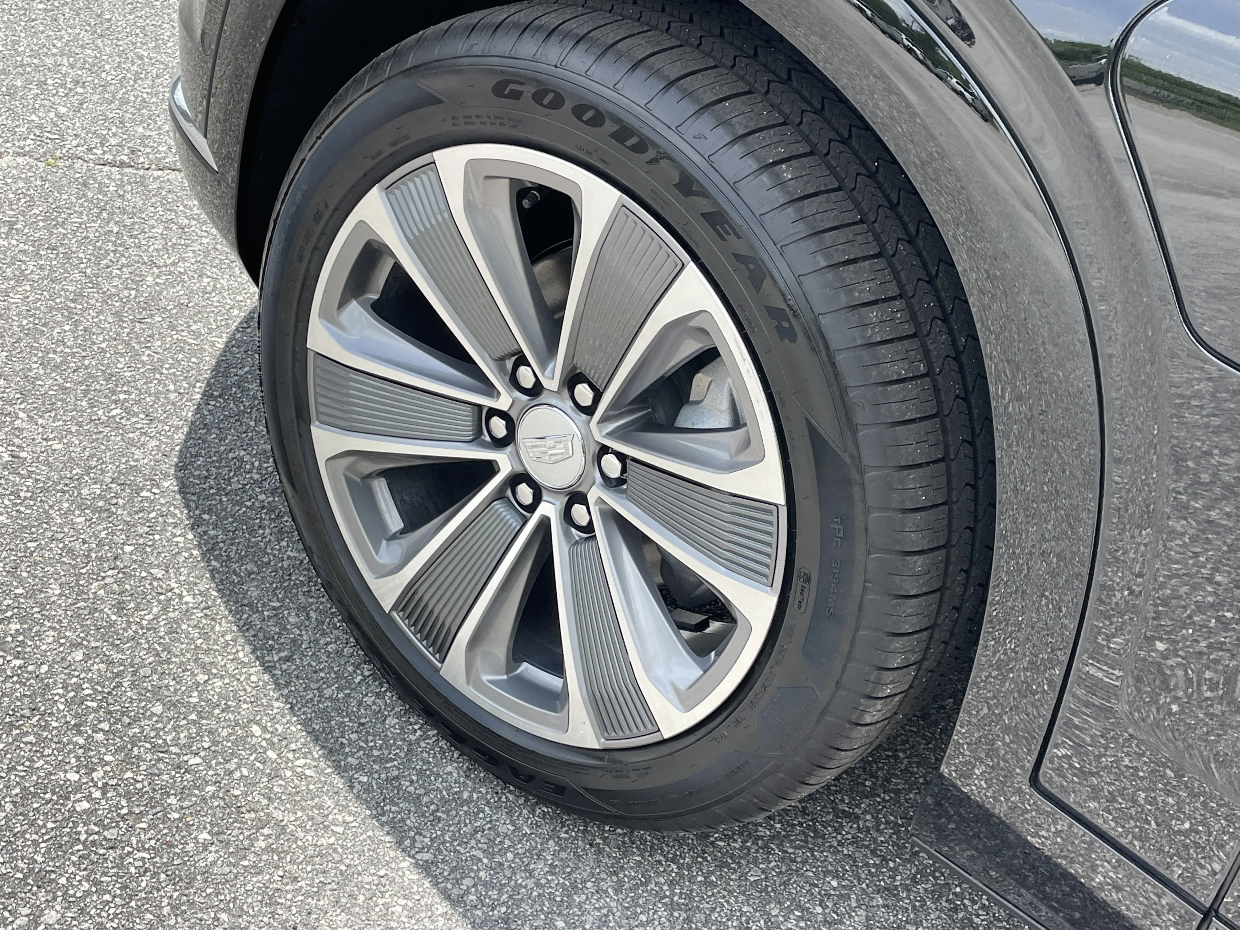 2026 Cadillac VISTIQ Luxury - Photo 26
