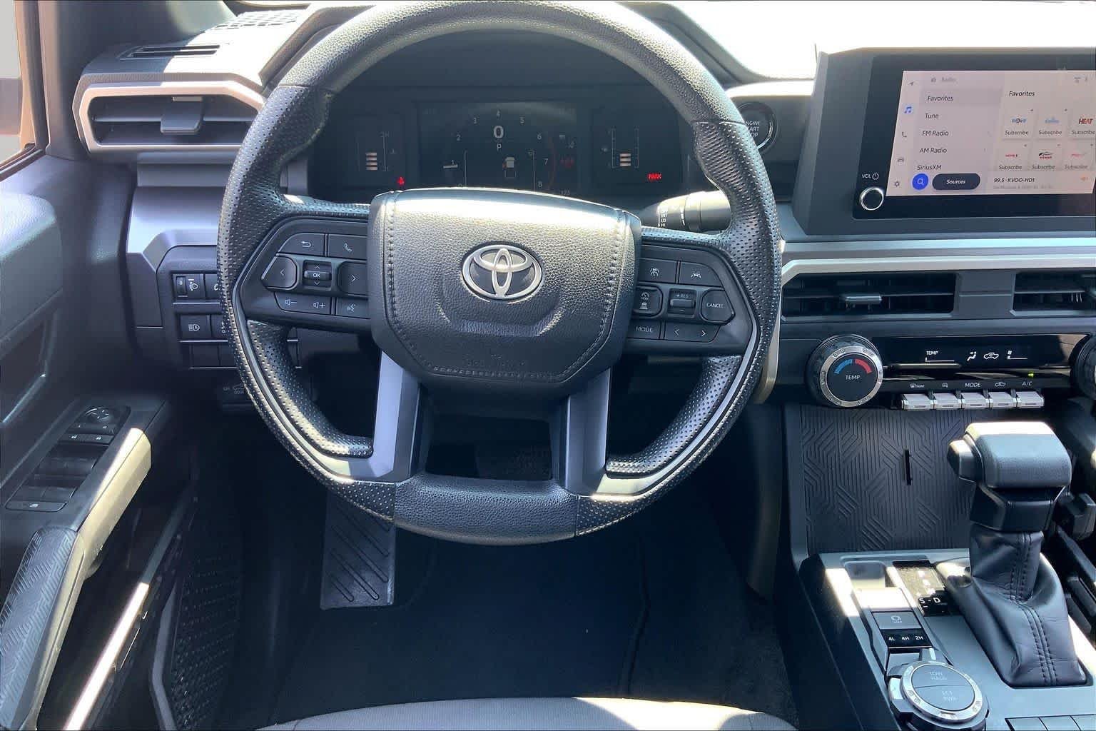 Used 2025 Underground Toyota SR5 image 5