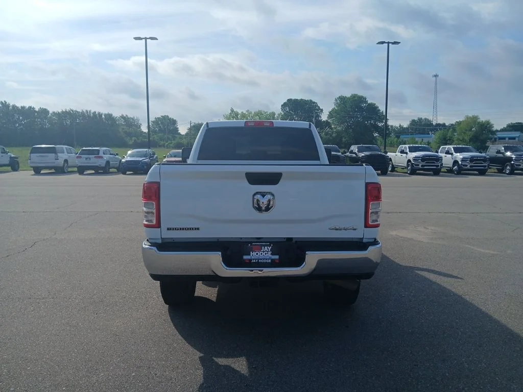 Used 2024 White Ram Big Horn image 7