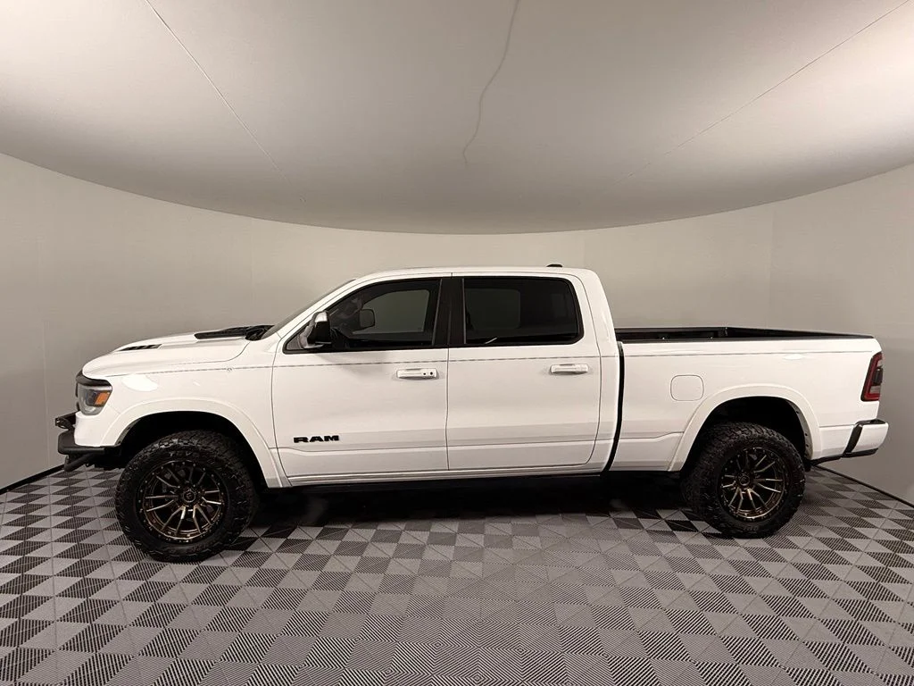 Used 2022 White Ram Laramie image 7