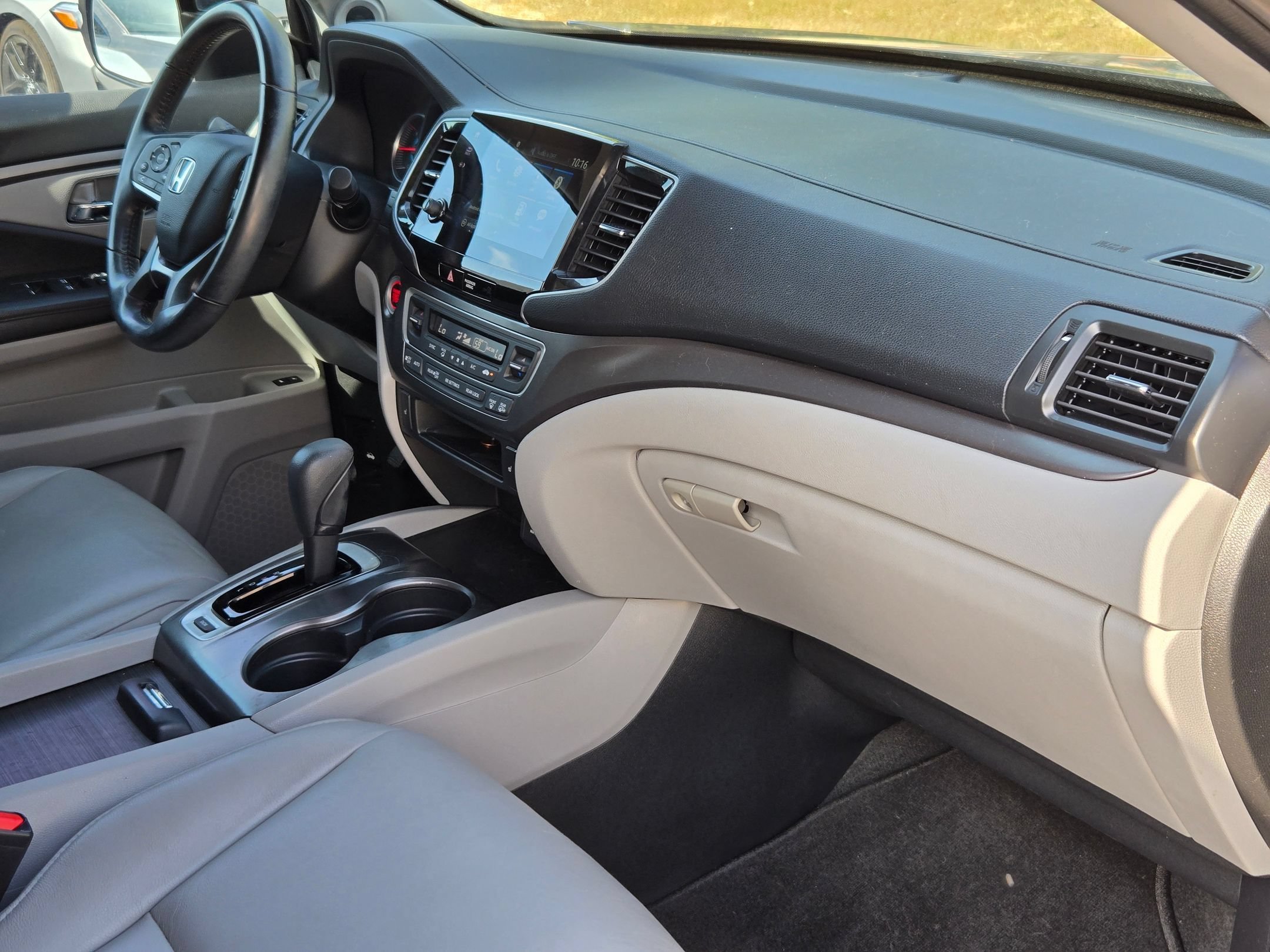 Used 2020 Blue Honda  image 29