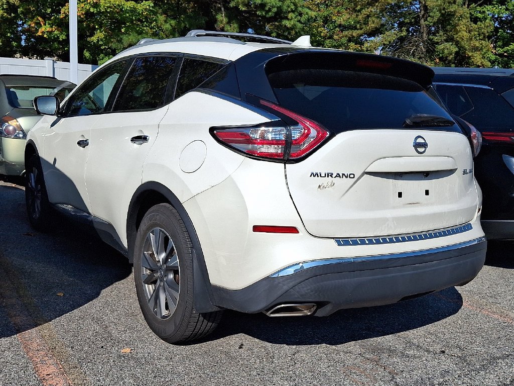 Used 2018 White Nissan SL image 3