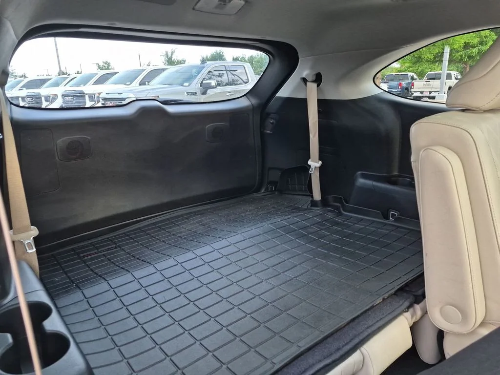 Used 2022  Toyota Platinum image 36