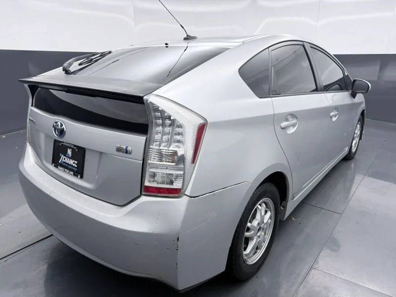 Used 2011 Silver Toyota Two Hatchback 4D image 7