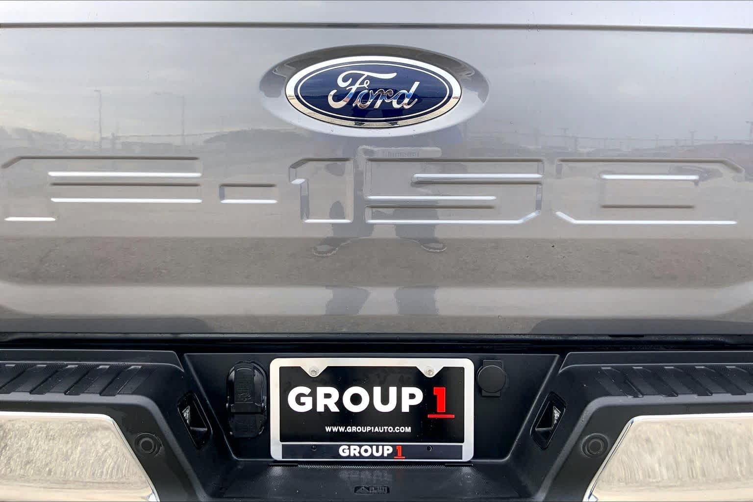 Used 2022 Carbonized Gray Ford LARIAT image 10